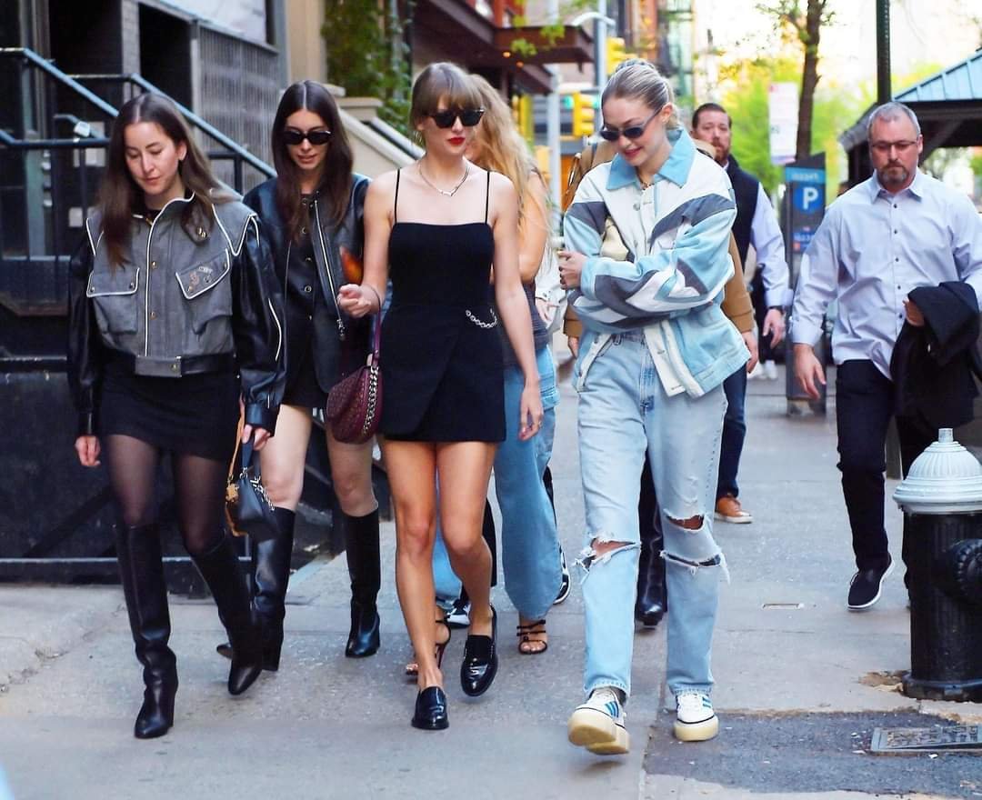 Captan A Taylor Swift Con Gigi Hadid Blake Lively Y Haim Nv Noticias 